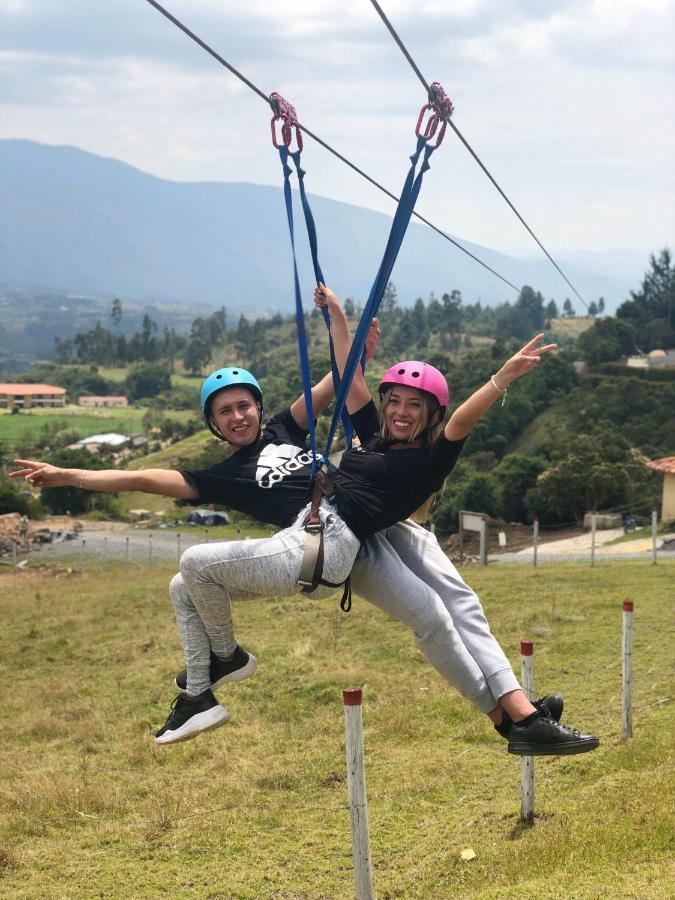 Glamping Y Chalet Aventura Park Villa De Leyva La Periquera Eksteriør billede